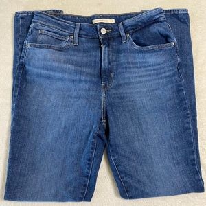 Levi 721 High Rise Skinny Jeans Size 31